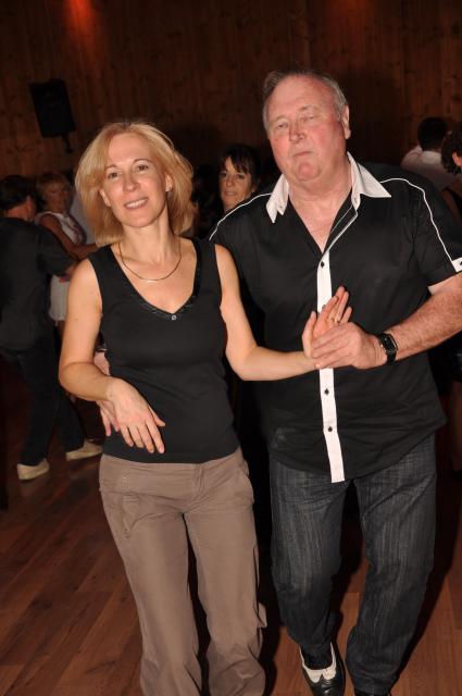 min 2010 04 18 station danse 072